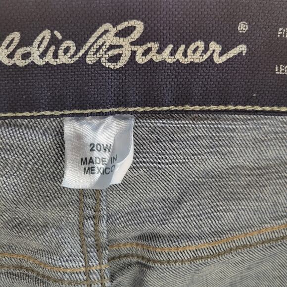 Eddie Bauer Boyfriend Fit Slim Leg Jeans Women's Plus Size 20W Stretch Denim - Picture 6 of 8